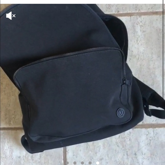 Lululemon Eveywhere backpack 17L - Picture 8 of 10